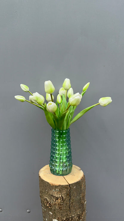 Bosje tulpen wit