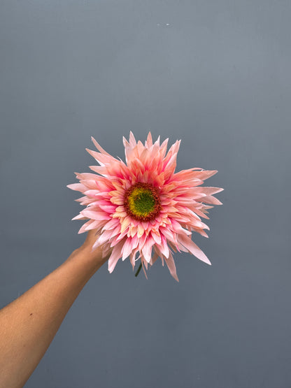 Gerbera licht roze (Silk-ka)